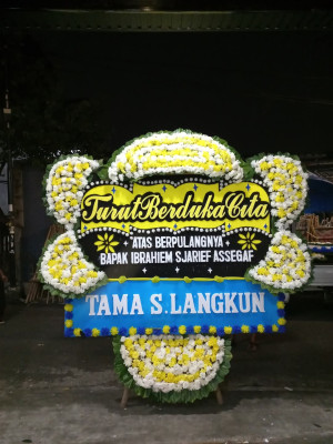Papan Bunga Duka di Montallat